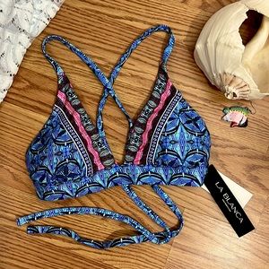NWT 👙 La Blanca Blue Pink Tropical/ Abstract pattern Bikini Top Size 8
